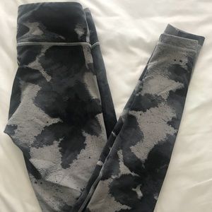 Lululemon full length, mid rise legging